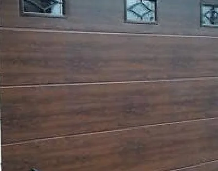 Ainabi Automatismos – puertas y persianas en Berango (foto 3 de 8)