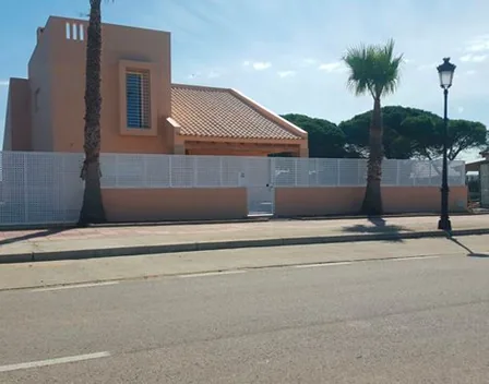 Automatismos Romero – empresa de puertas y persianas en Chiclana de la Frontera