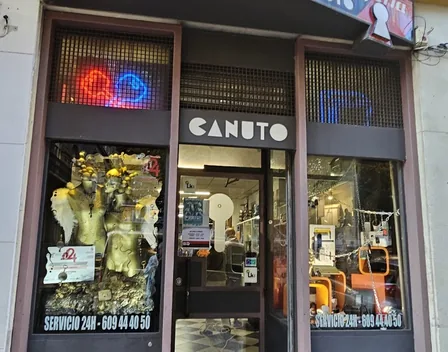 Cerrajería Canuto – empresa de puertas y persianas en Vitoria-Gasteiz