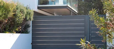 Halo Doors Puertas Automáticas Málaga – empresa de puertas y persianas en Málaga