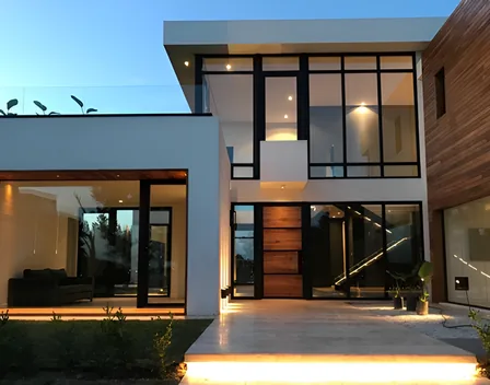 Industrial Roma - Toldos y Ventanas en Cáceres – empresa de puertas y persianas en Cáceres