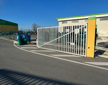PUERTAS AUTOMATICAS IRUMATIC S.L – puertas y persianas en Aizoáin (foto 7 de 11)