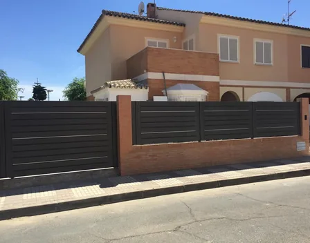 RHL Puertas Automáticas S.L – empresa de puertas y persianas en Dos Hermanas